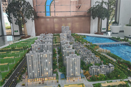 金信花园3室2厅1卫49万108m2简单装修出售